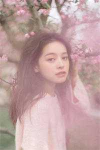 女主叫顾若溪的穿越